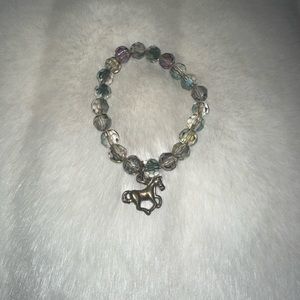 Horse charm bracelet
